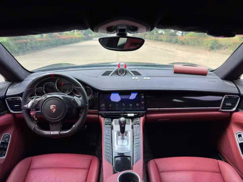 盐城12年保时捷帕拉梅拉5