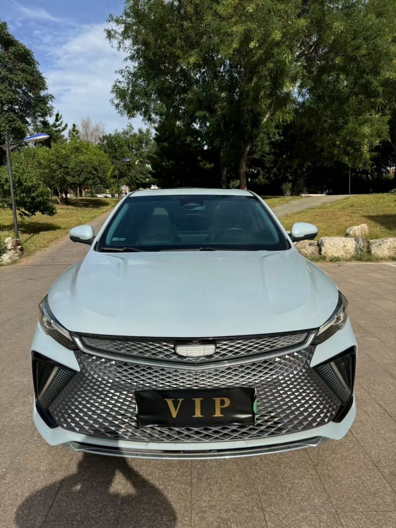 邢台23年吉利帝豪1