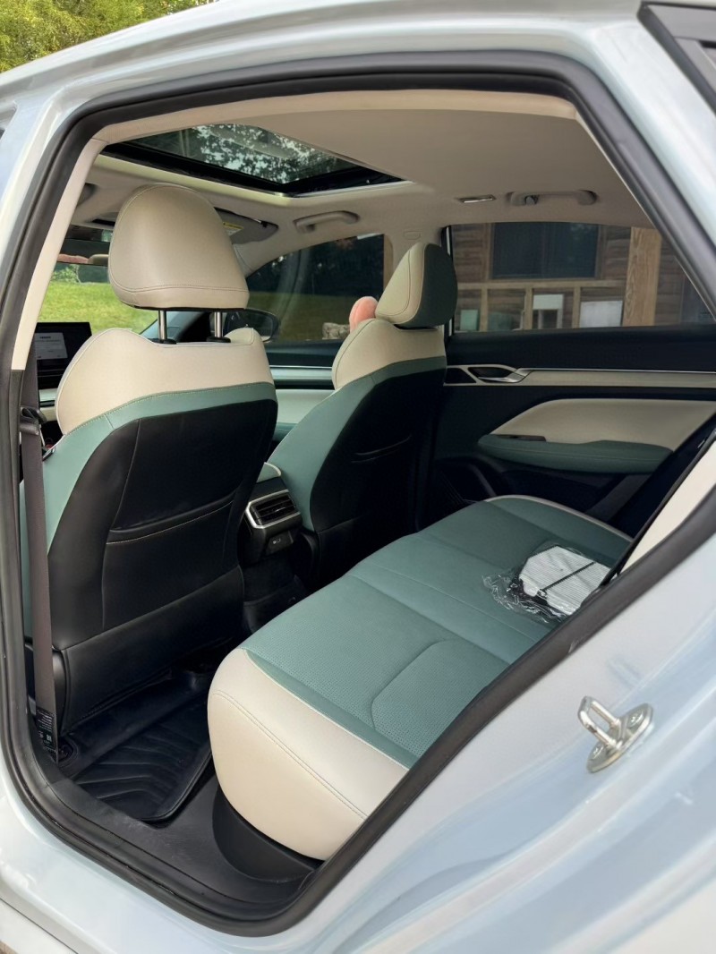 邢台23年吉利帝豪7