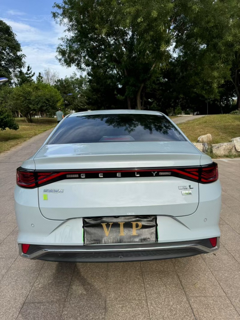 邢台23年吉利帝豪9