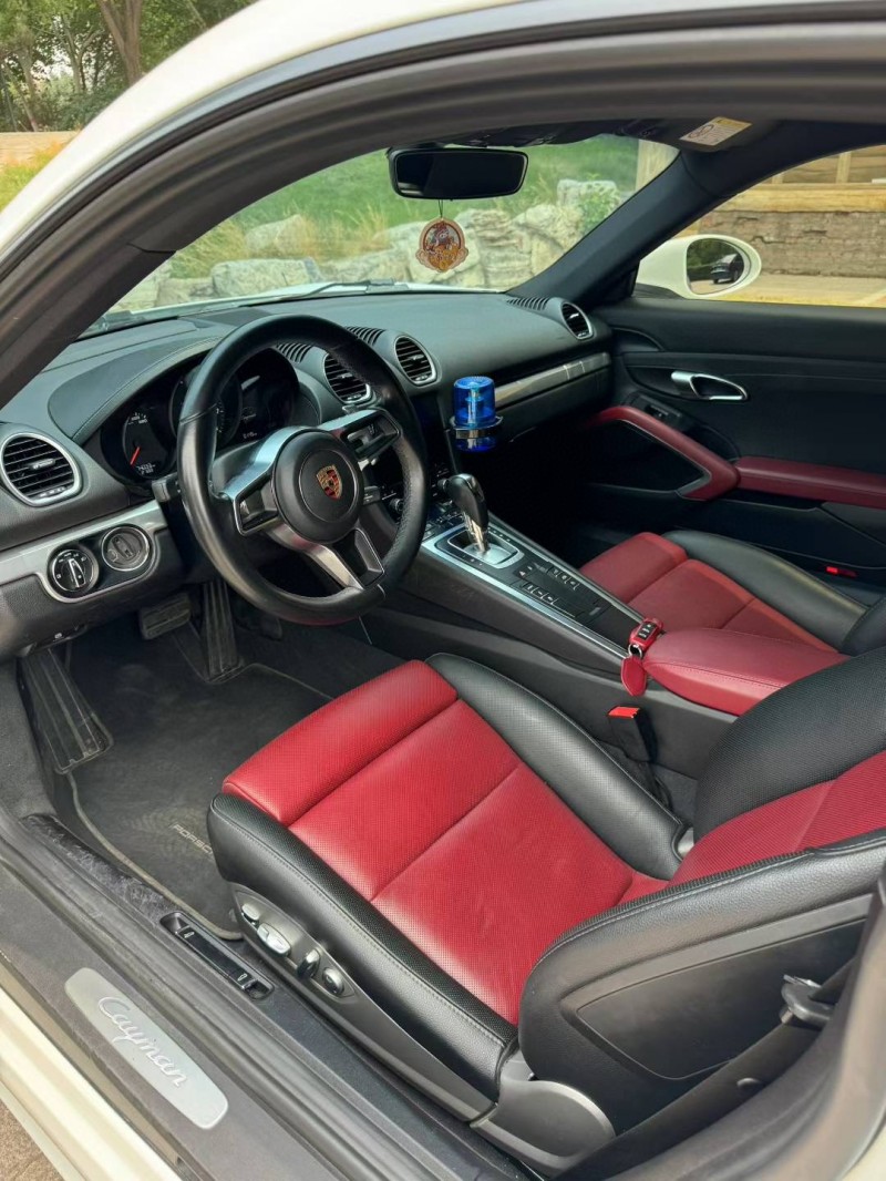 邢台17年保时捷7185