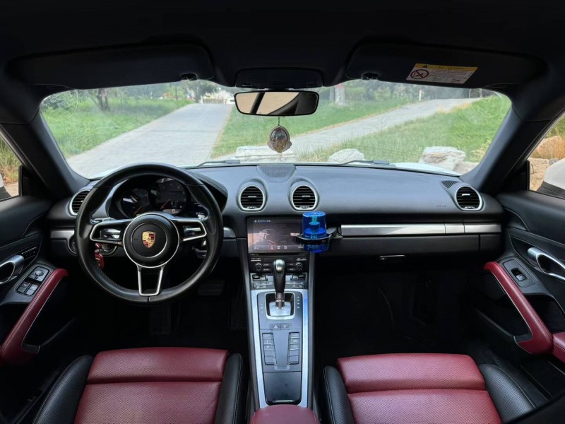 邢台17年保时捷7187