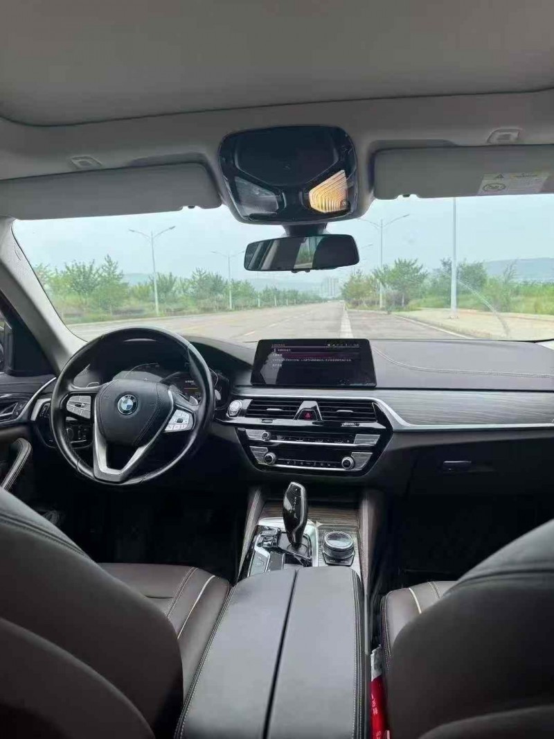 嘉峪关19年宝马5系5