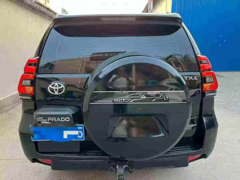 淄博19年丰田普拉多9