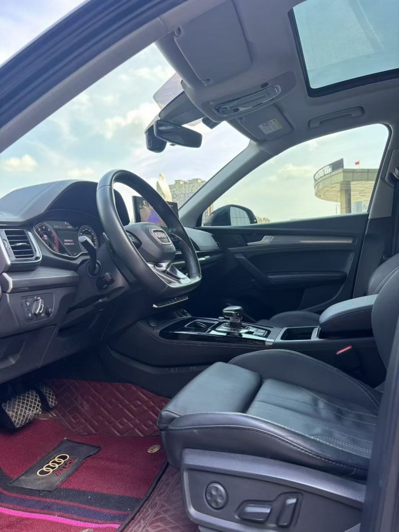 吉林21年奥迪Q57