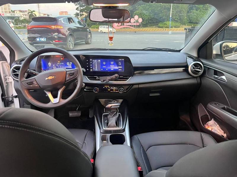 茂名23年雪佛兰科鲁泽4