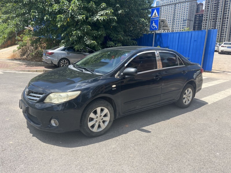 南宁12年丰田卡罗拉4