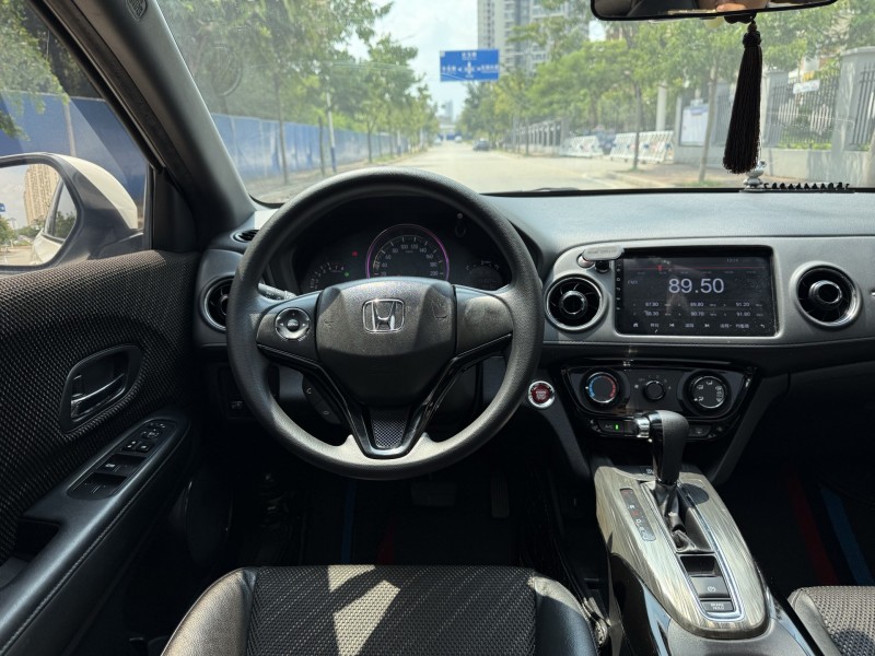 南宁19年本田XRV5