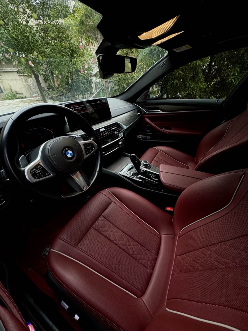 娄底22年宝马5系8