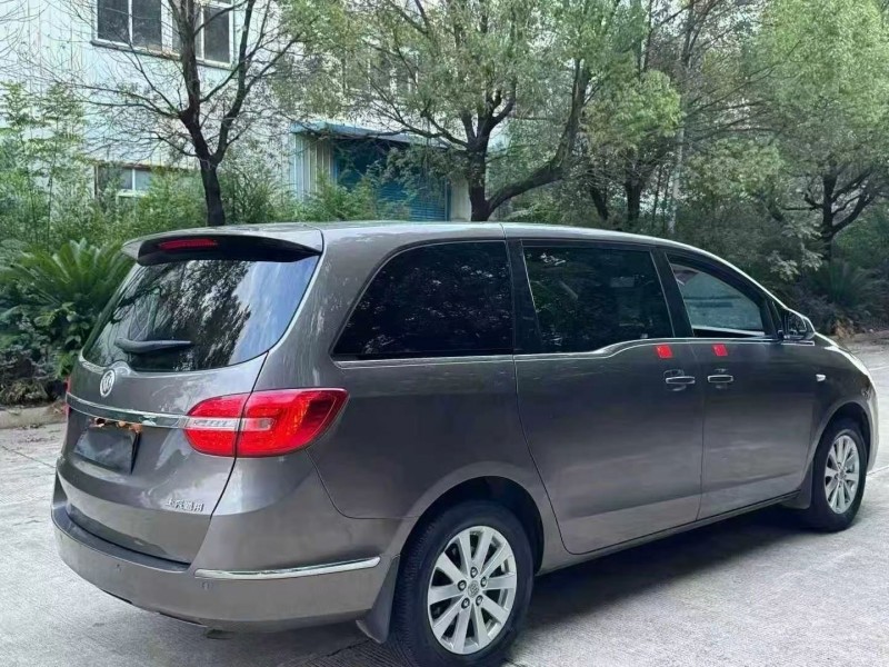 娄底18年别克GL84