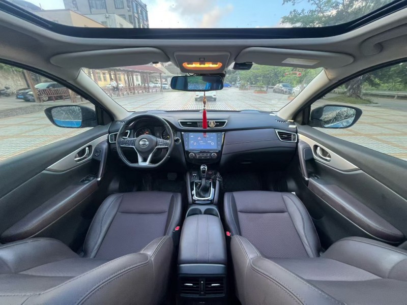 汕头19年日产逍客7