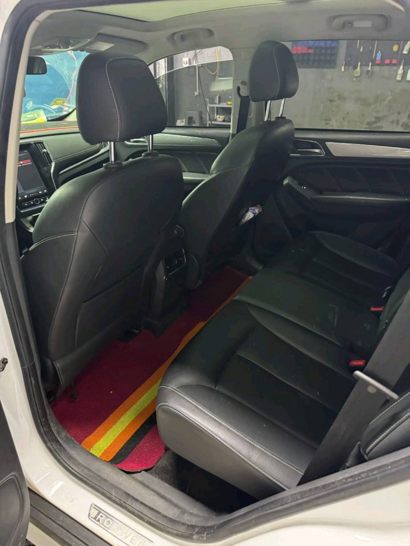 阳江19年荣威RX53