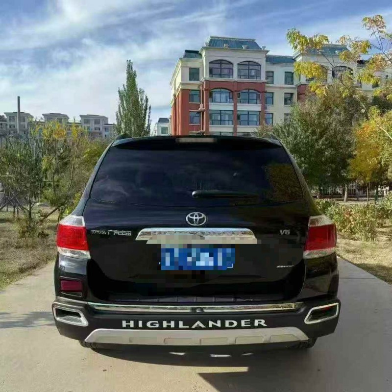 包头13年丰田汉兰达7