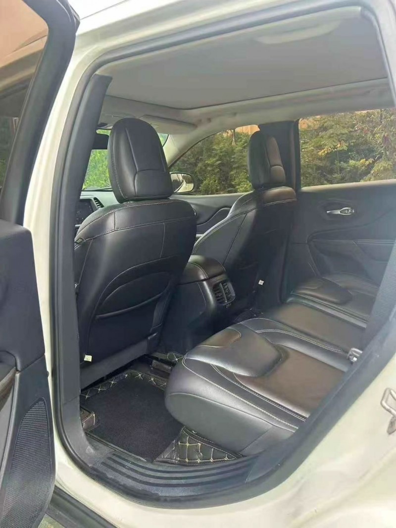 娄底18年Jeep自由光7