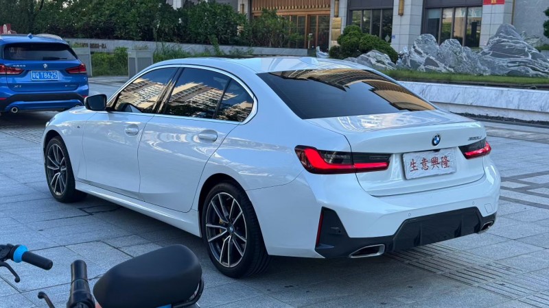 阳江23年宝马3系7
