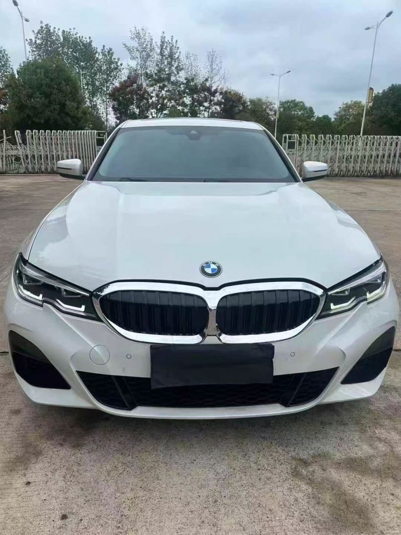 娄底21年宝马3系1