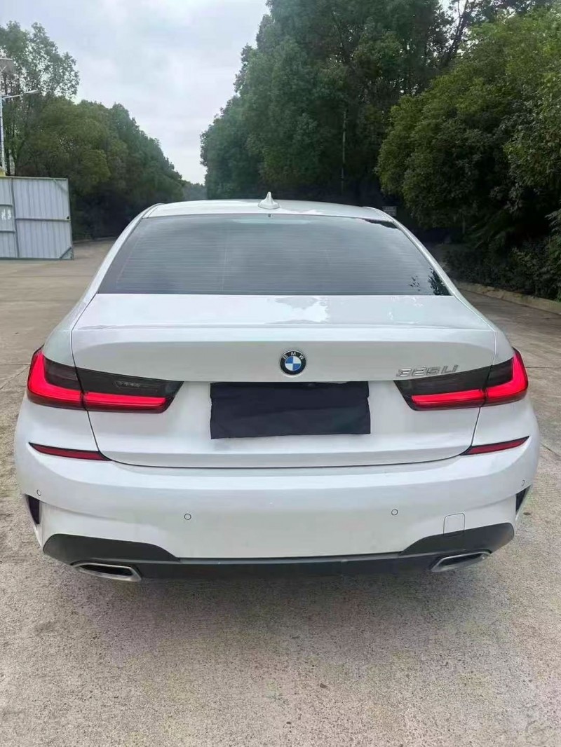 娄底21年宝马3系7