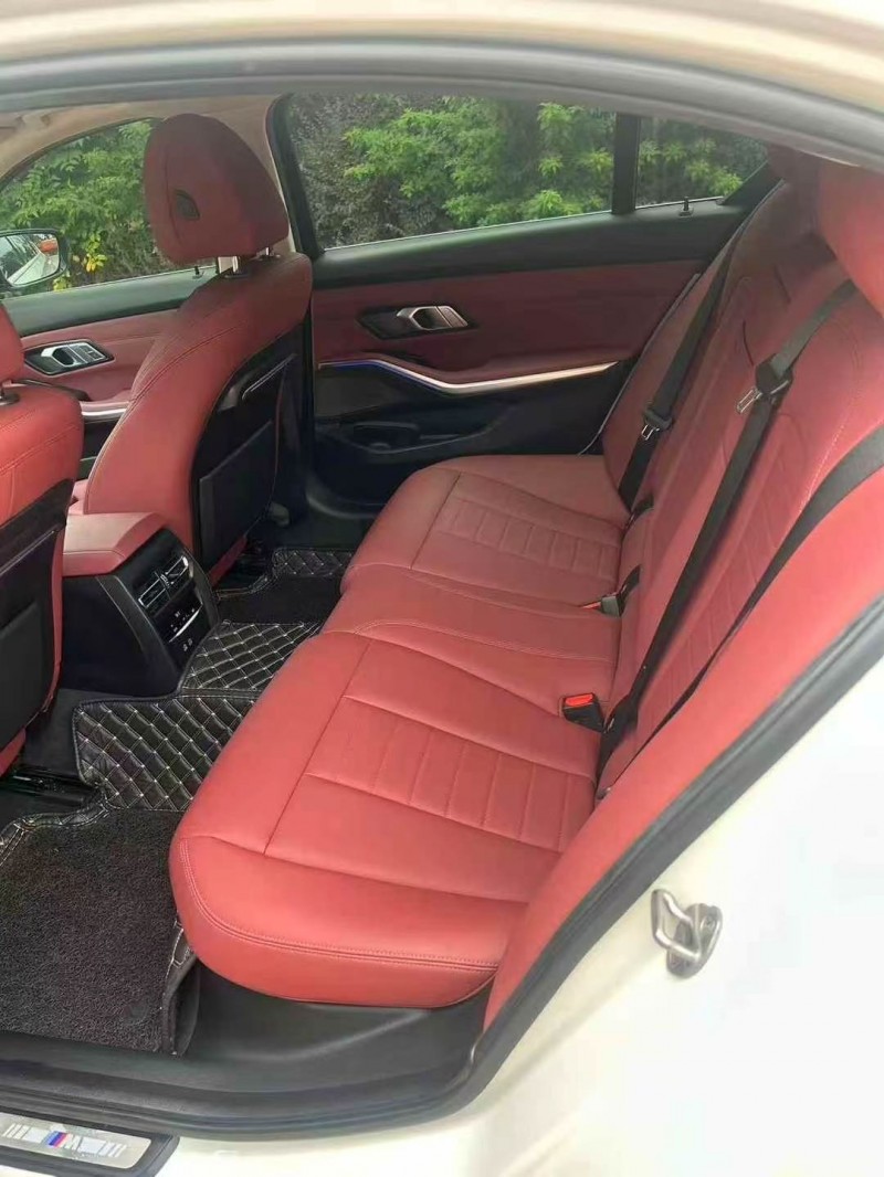 娄底21年宝马3系9