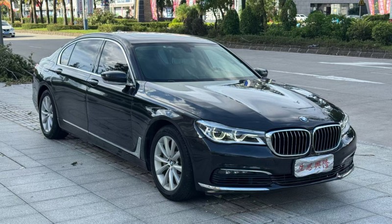阳江17年宝马7系2