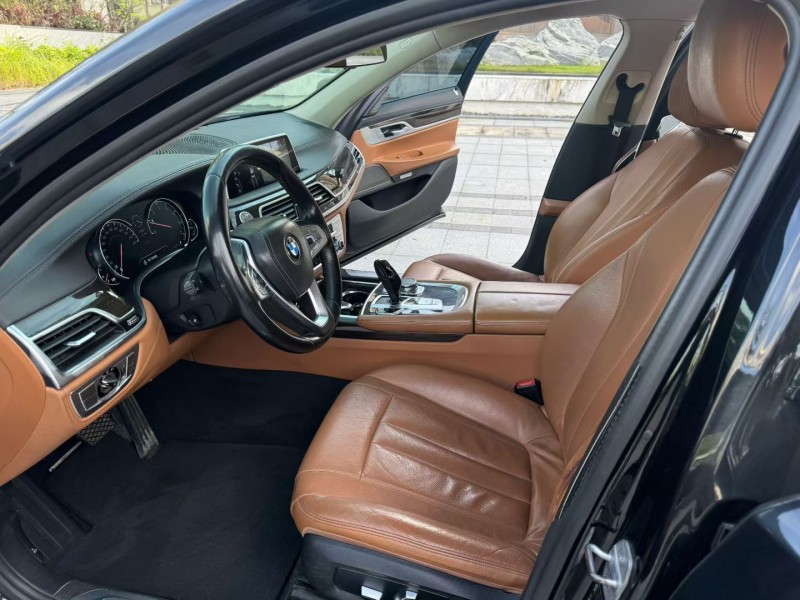 阳江17年宝马7系5