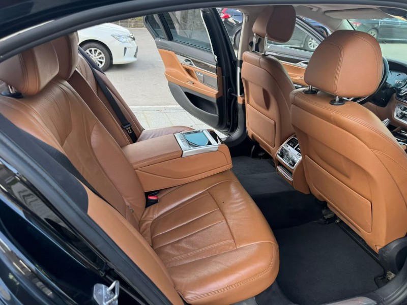 阳江17年宝马7系6