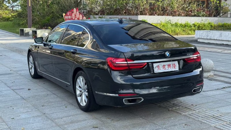 阳江17年宝马7系7