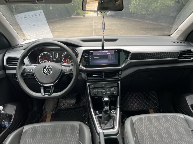 娄底21年大众途铠4