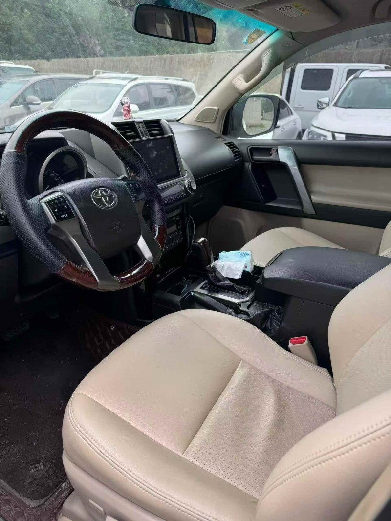 平顶山11年丰田普拉多4