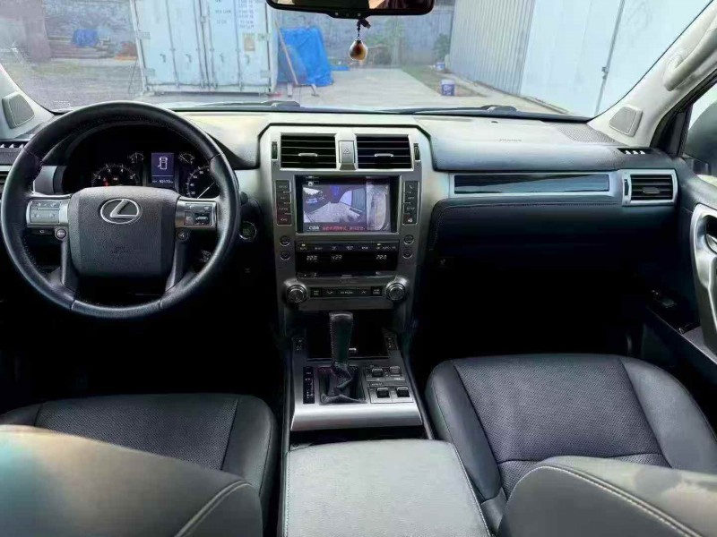 烟台17年雷克萨斯GX4