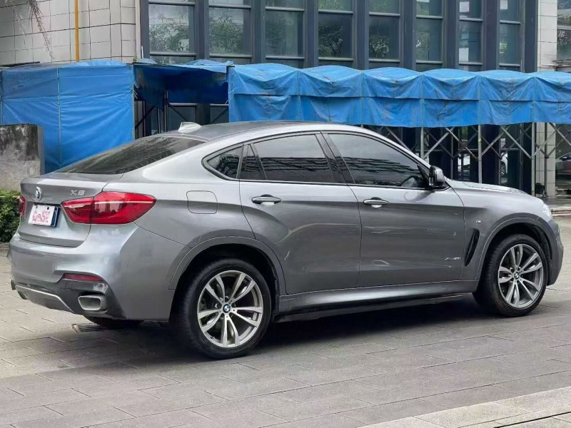 佛山19年宝马X68