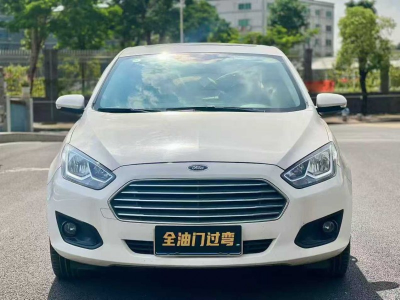 东莞18年福特福睿斯1