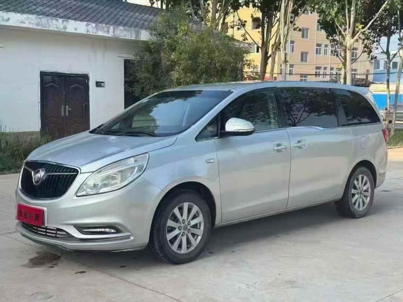 新乡17年别克GL83