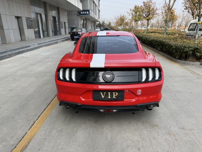 济宁19年福特野马9