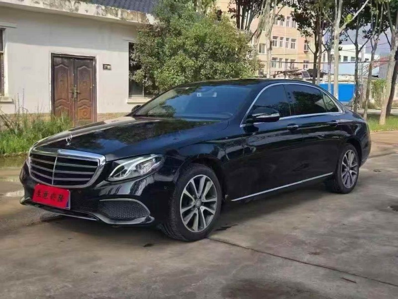 东营17年奔驰E3