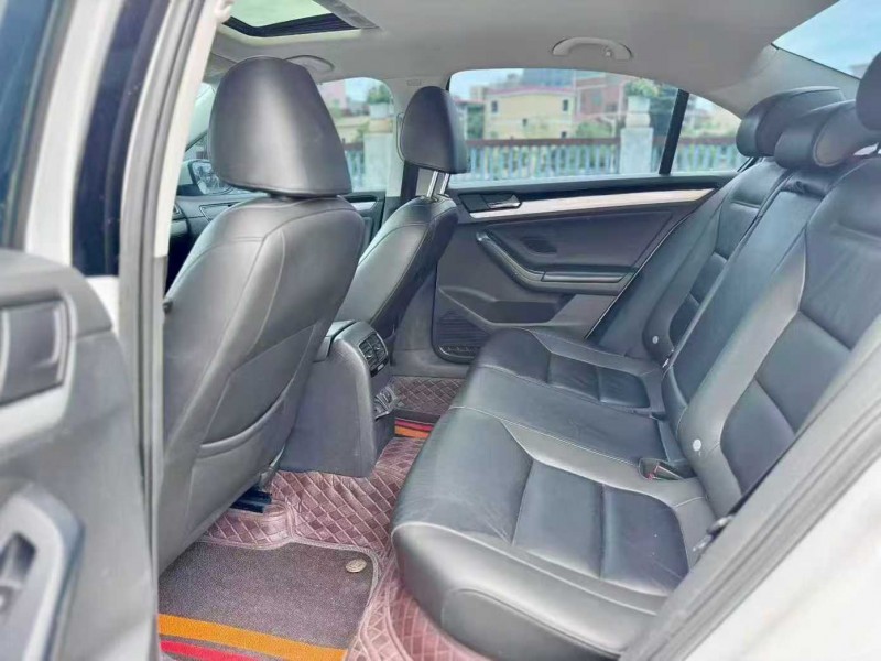 东莞15年大众速腾9