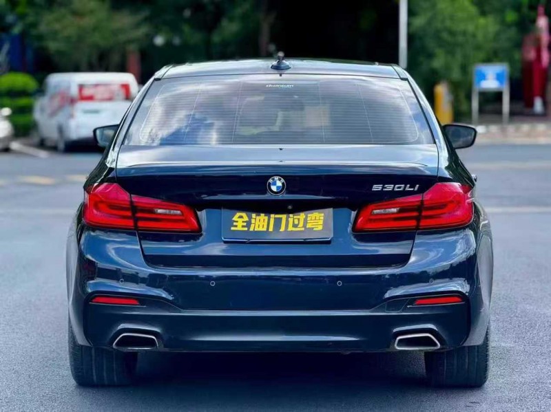 东莞17年宝马5系3