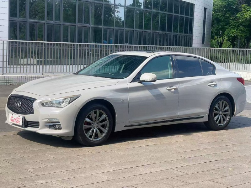 佛山18年英菲尼迪Q502