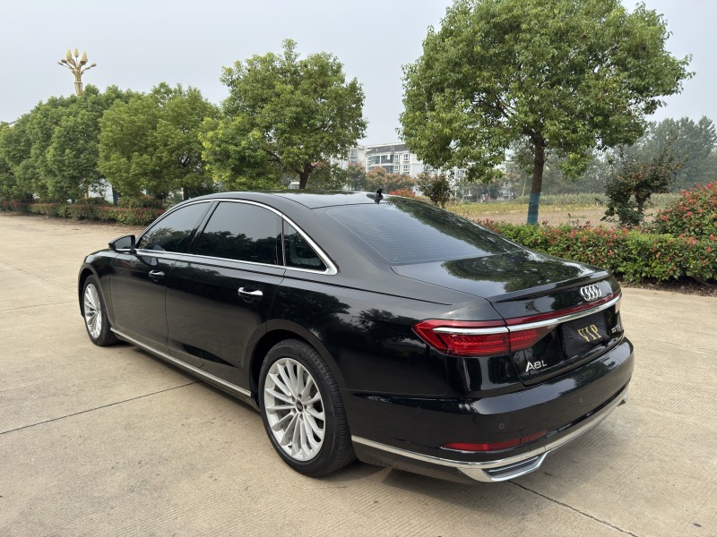 盐城22年奥迪A8L5