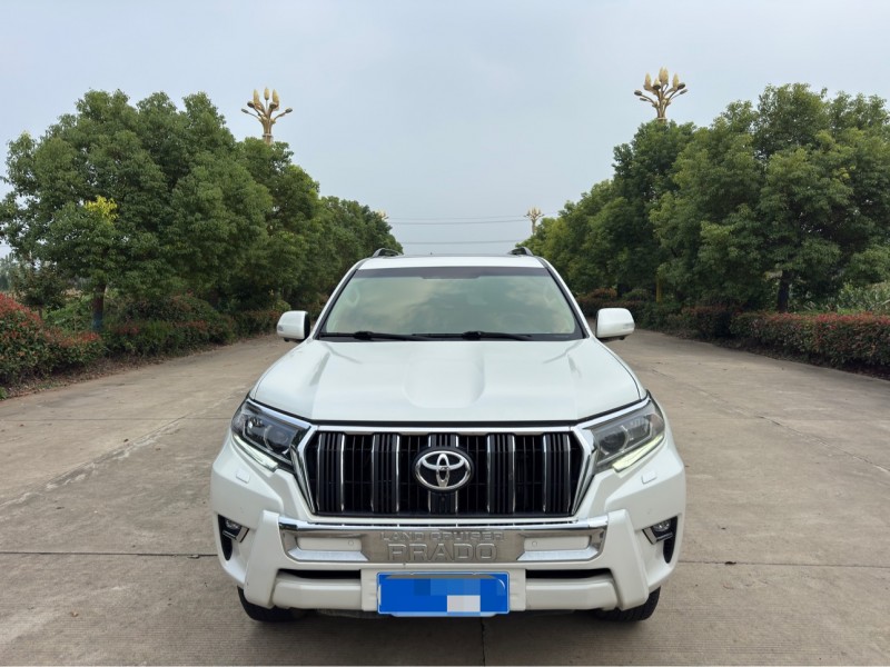 盐城19年丰田普拉多1