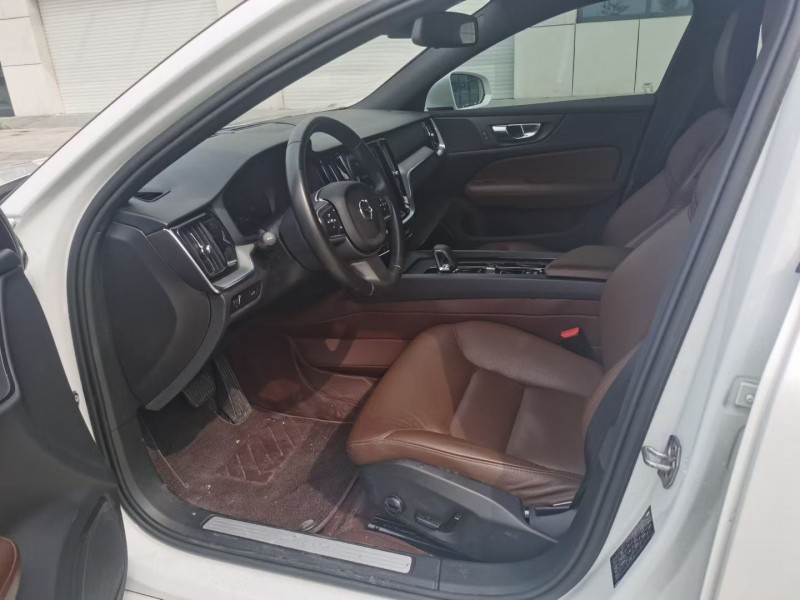 徐州22年沃尔沃S60L6