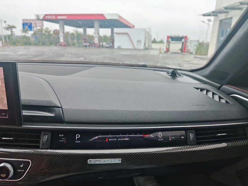 徐州19年奥迪A4L6