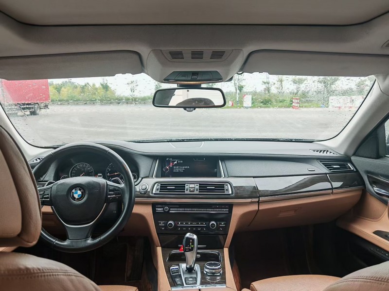 徐州15年宝马7系8