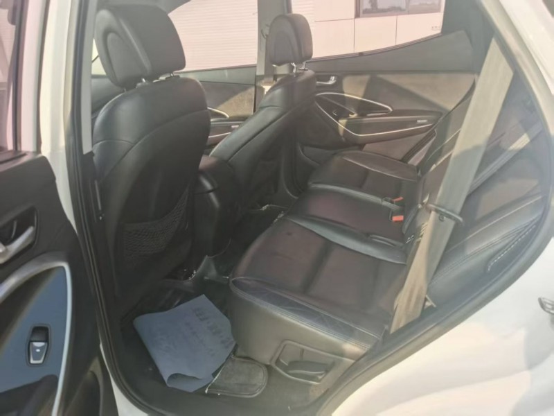 徐州17年现代新胜达7