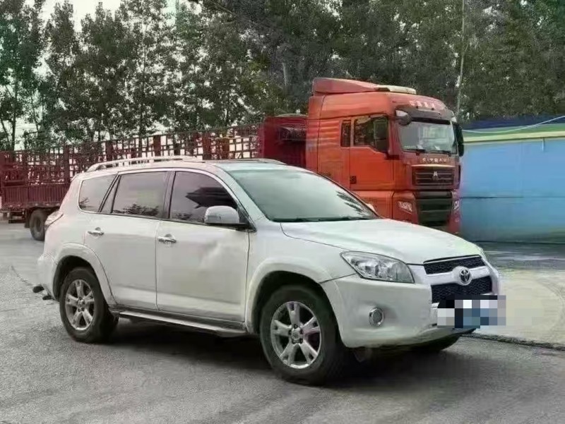 菏泽12年丰田RAV43