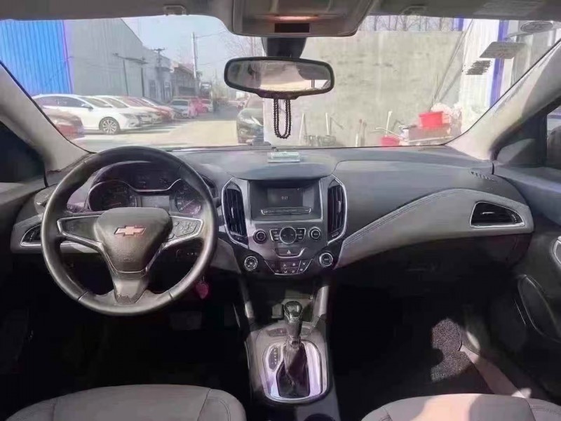 菏泽15年雪佛兰科鲁兹7