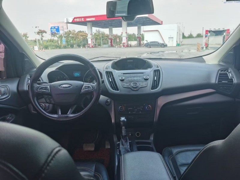 徐州17年福特翼虎8