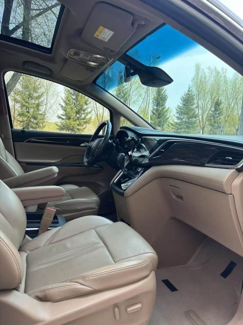 吉林18年别克GL86