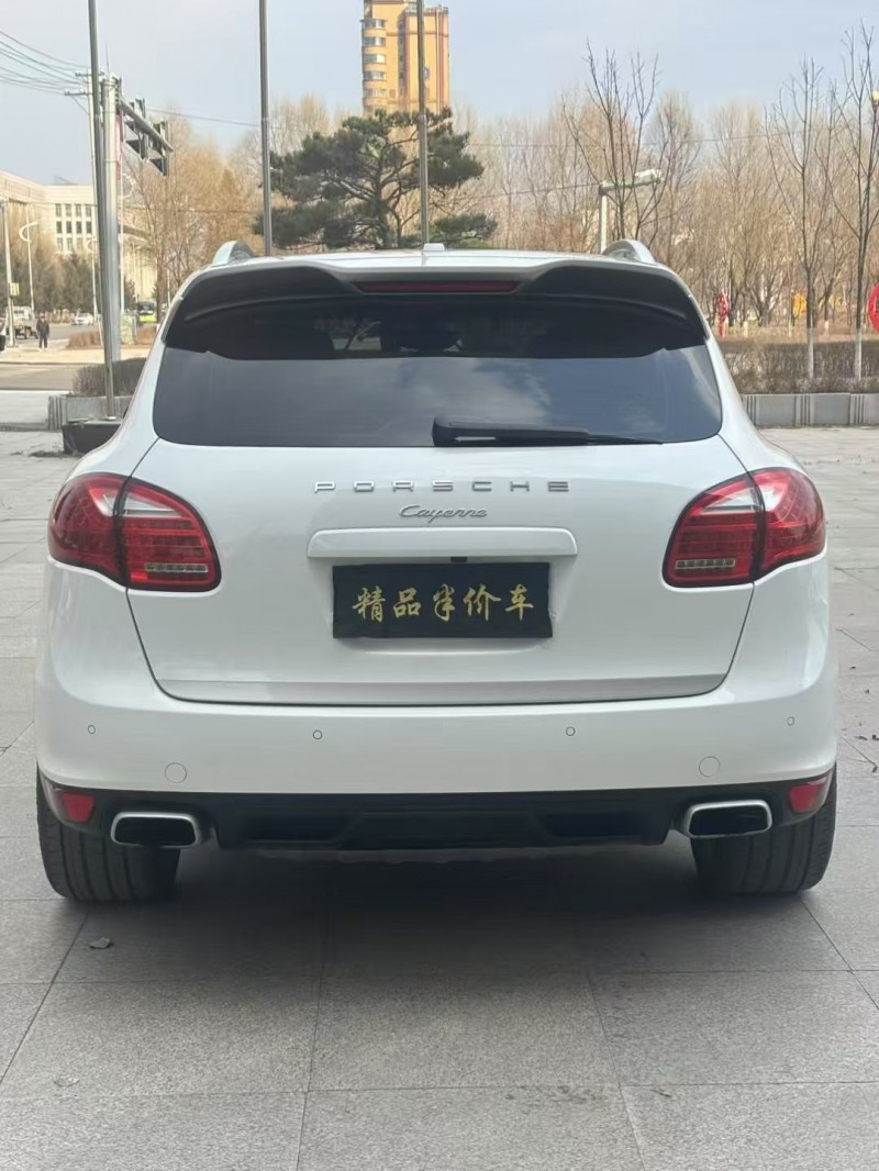 吉林15年保时捷卡宴5