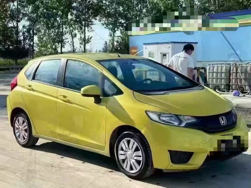 菏泽16年本田飞度3