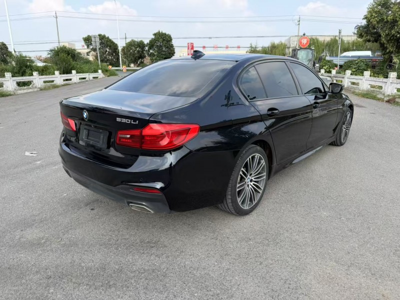 徐州19年宝马5系4